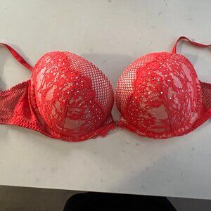 Victoria's Secret Size 32 DD Lace Red Rhinestone Push Up Bra